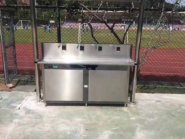 圣藍校園直飲水投資商合作案例