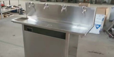 學校飲水機設備哪款好