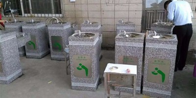 戶外飲水臺為什么要選腳踏飲水臺